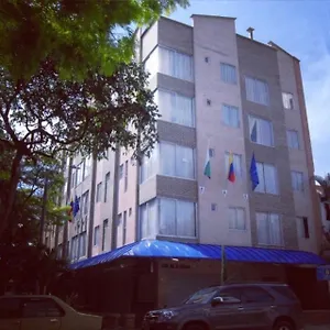 Apartahotel Montes Medellín